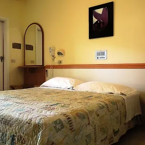 Fior Di Pino Hotel
