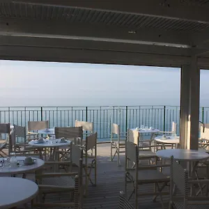 https://hotel-gianni-franzi.hotelitalianriviera.com