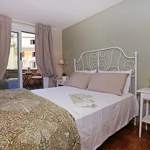 https://san-vito-suites.it-romehotels.com